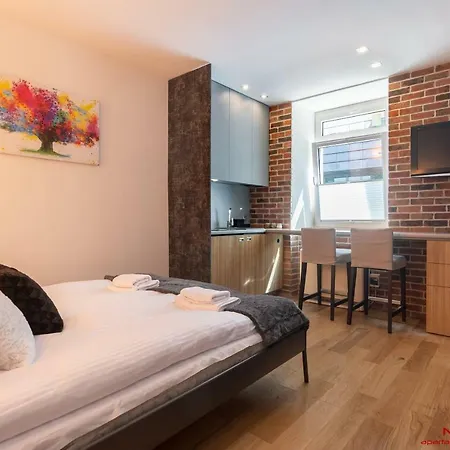 Old Town Topolowa 48 Apartman