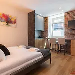 Old Town Topolowa 48 Apartment